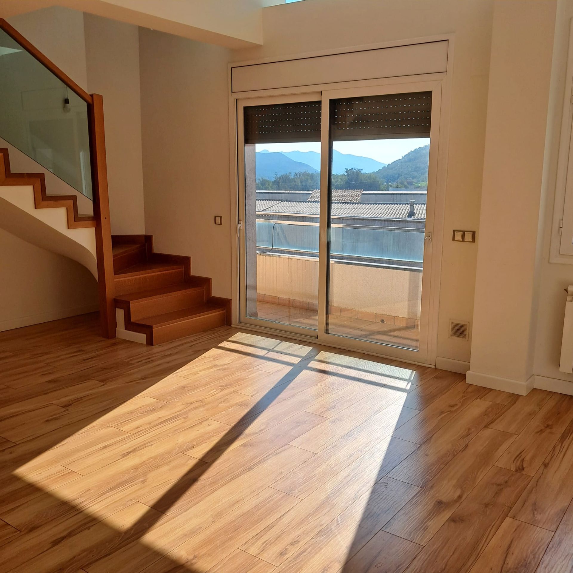 Living room of Duplex for sale in Sant Joan Les Fonts  with Heating, Parquet flooring and Storage room