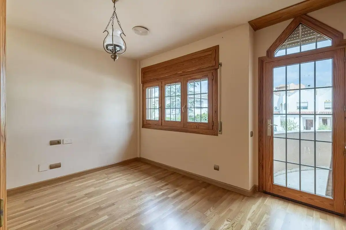 Detached house with pool for sale in Calle de los Arces, imagen 28