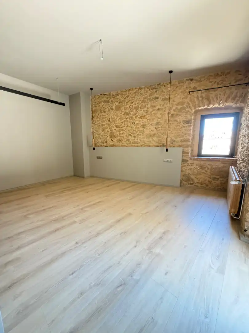 Flat for rent in La Bisbal d'Empordà  with Air Conditioner, Heating and Private garden