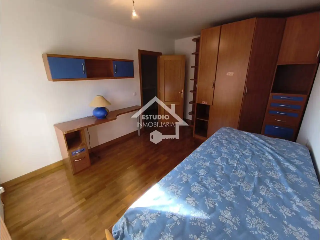 Habitación de Casa adosada en venta en Mendavia con Calefacción, Jardín privado y Parquet