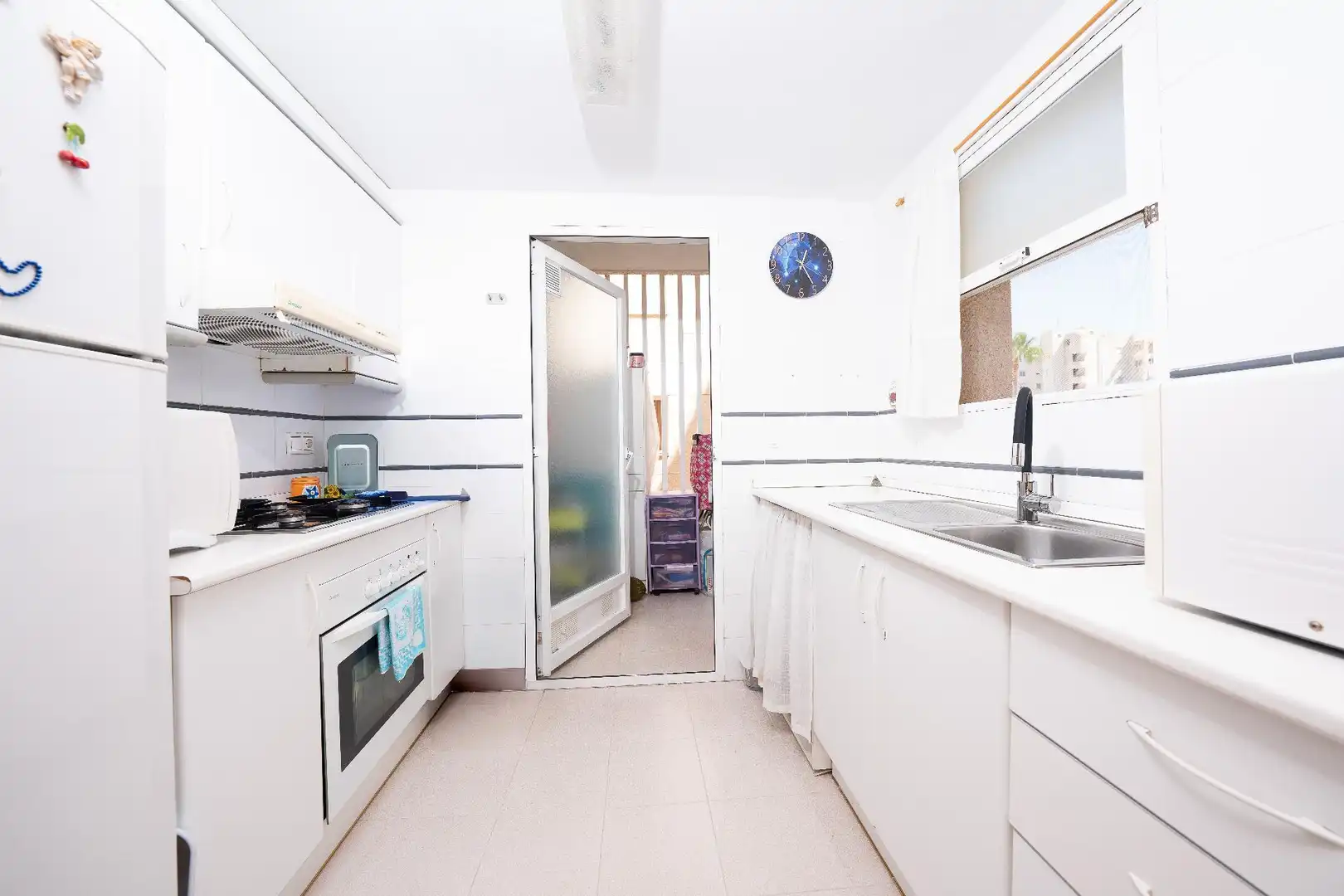 Cuina de Apartament en venda en El Campello amb Jardí privat, Terrassa i Balcó