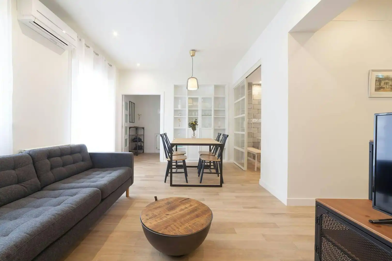 Flat for rent in N/A, Cortes - Huertas