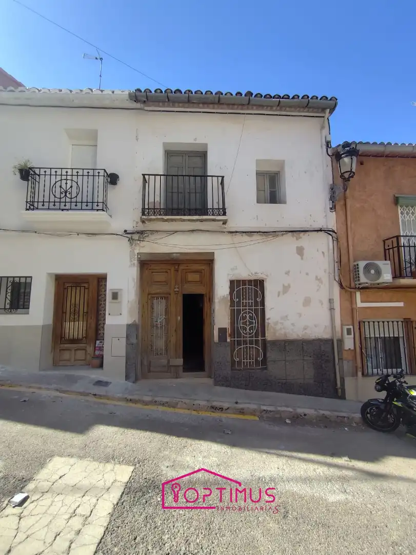 Casa en venda a Turís