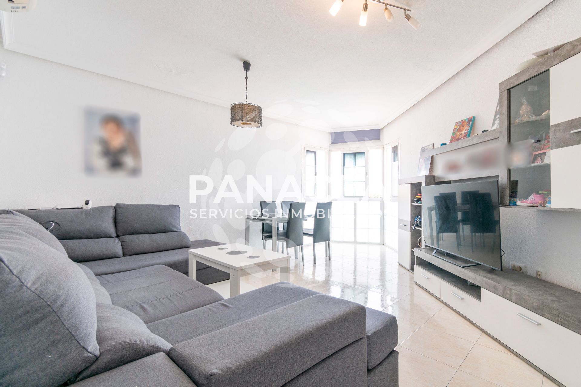 Living room of Flat for sale in Vícar  with Storage room, Furnished and Oven