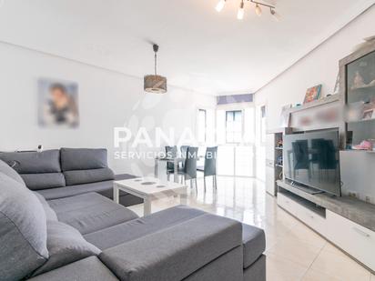 Living room of Flat for sale in Vícar  with Storage room, Furnished and Oven