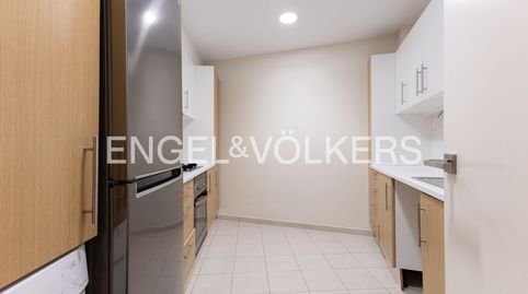 Foto 4 de Piso de alquiler en Avinguda del Regne de València, Russafa, Valencia Capital
