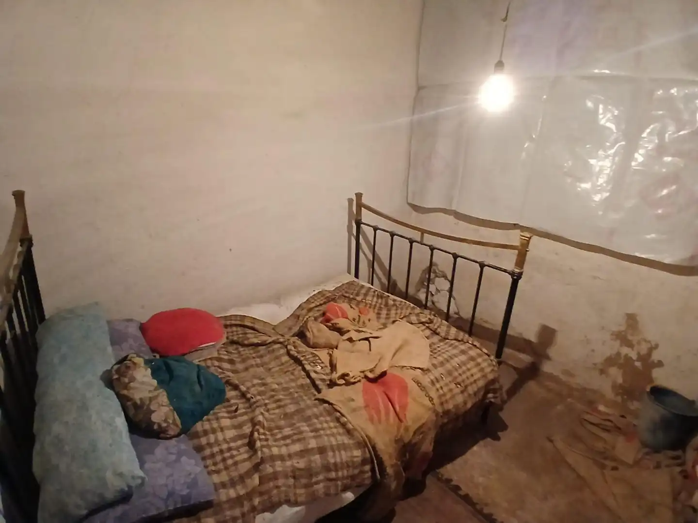 Dormitori de Casa o xalet en venda en Olombrada amb Jardí privat