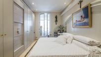 Bedroom of Flat for sale in  Barcelona Capital  with Air Conditioner and Balcony