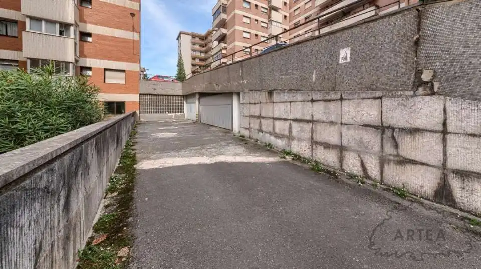 Garaje en venta en Begoñalde Etxetaldea, Zurbaran