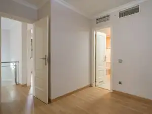 Bedroom of Flat for sale in Las Palmas de Gran Canaria  with Air Conditioner