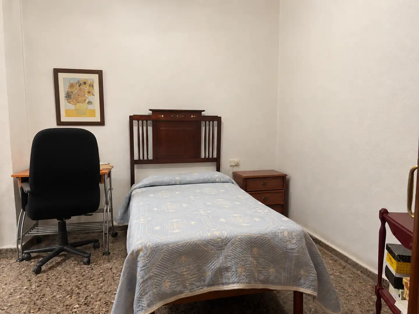 Bedroom of Houses for sale in Burjassot  with Terrace and Storage room