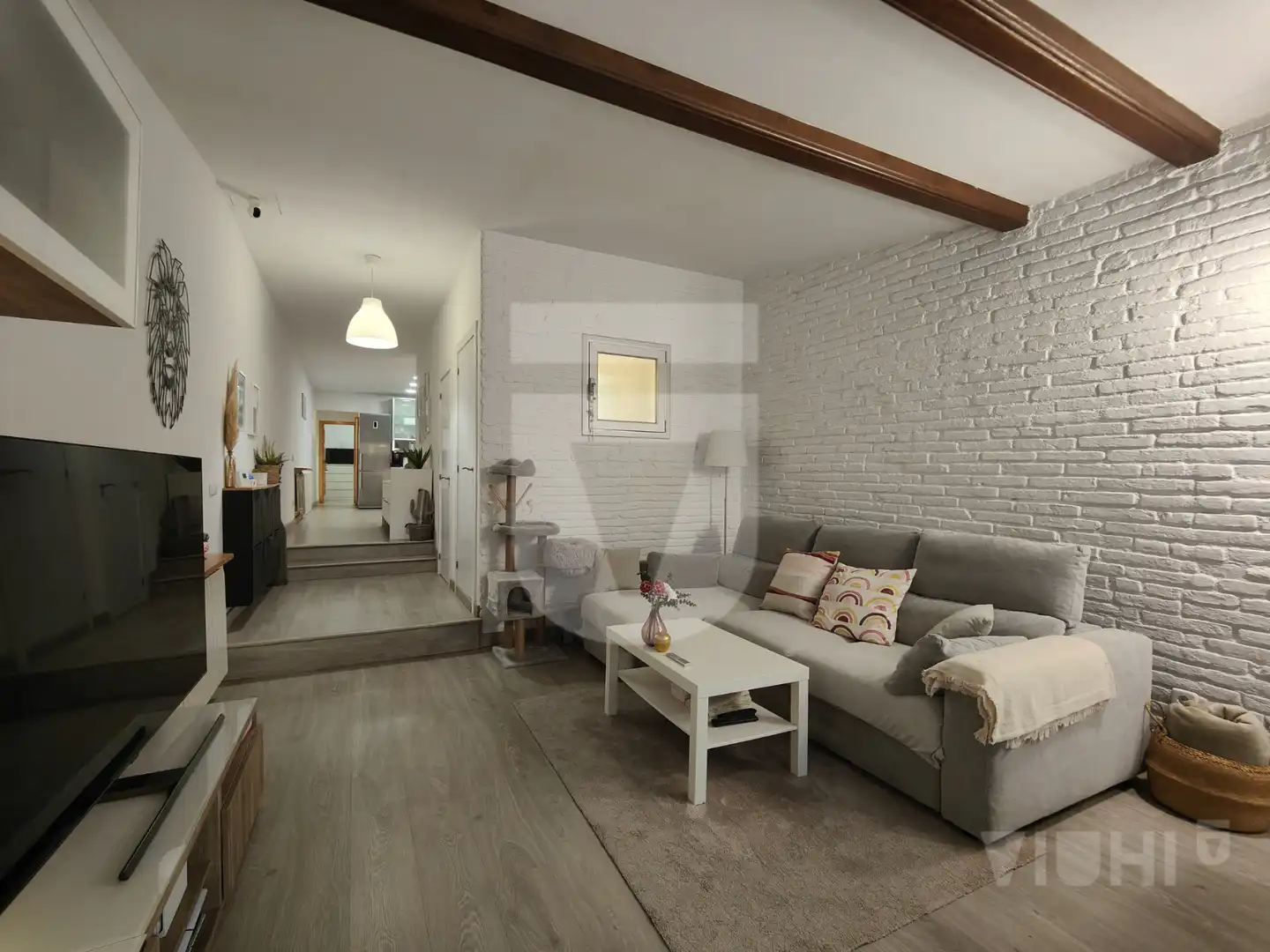 Sala d'estar de Planta baixa en venda en Barcelona amb Calefacció, Parquet i Forn
