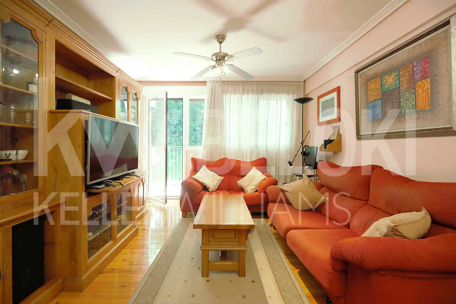 Sala de estar de Piso en venta en Donostia - San Sebastián  con Calefacción, Terraza y Balcón