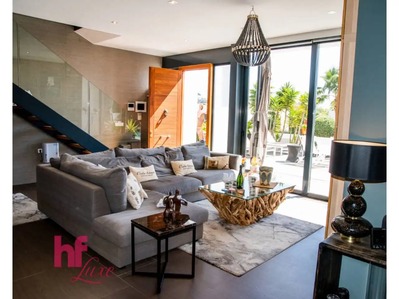 Sala d'estar de Casa o xalet en venda en Moraira amb Aire condicionat, Calefacció i Jardí privat