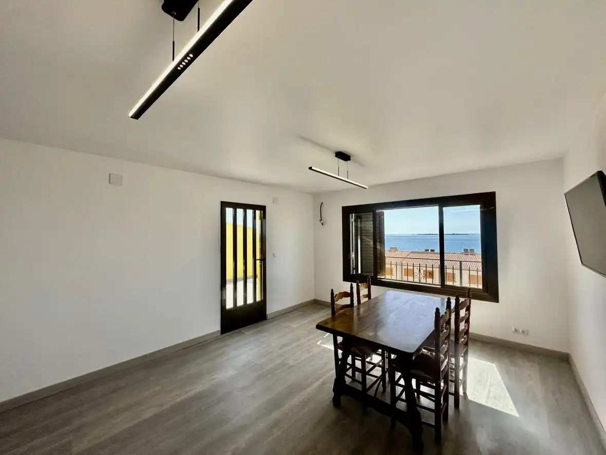 Menjador de Apartament en venda en Santa Pola amb Calefacció i Terrassa