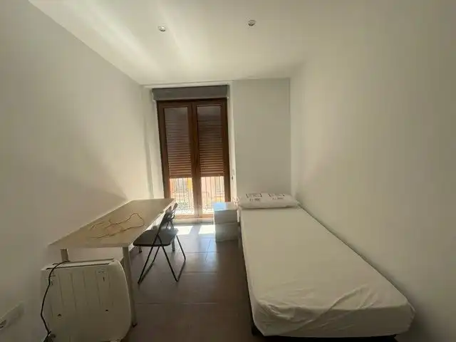 Bedroom of Flat for share in Alcoy / Alcoi  with Heating, Terrace and Furnished