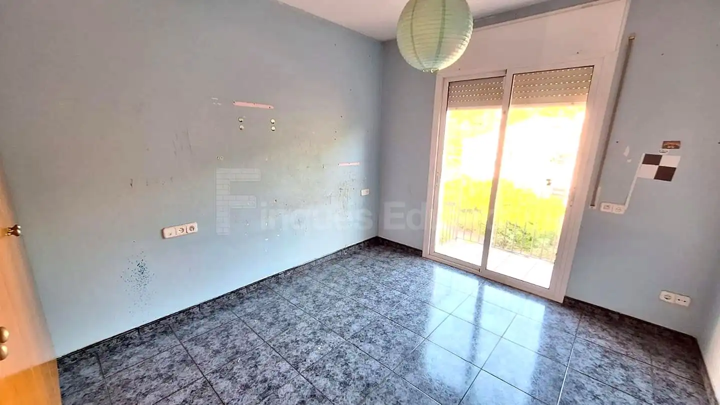 Maison mitoyenne avec jardin à vendre à Nucli Urbà, imagen 18