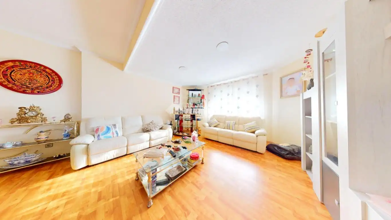 Sala d'estar de Casa o xalet en venda en Torremocha de Jarama