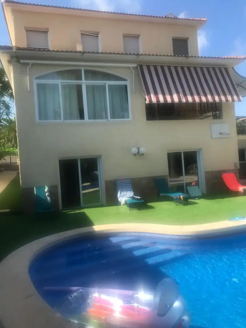 Villa avec piscine à vendre à Urbanizaciones, imagen 2