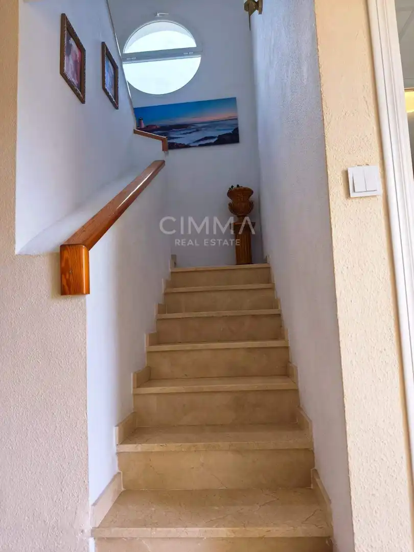 Houses for sale in L'Alfàs del Pi  with Heating, Private garden and Terrace