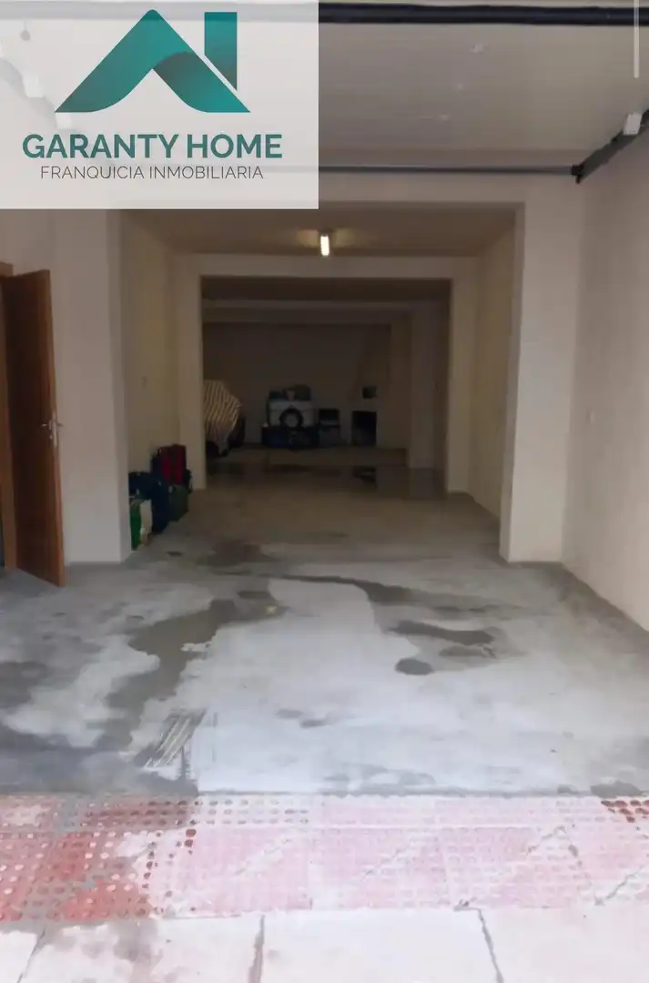 Houses for sale in Jamilena  with Terrace and Balcony