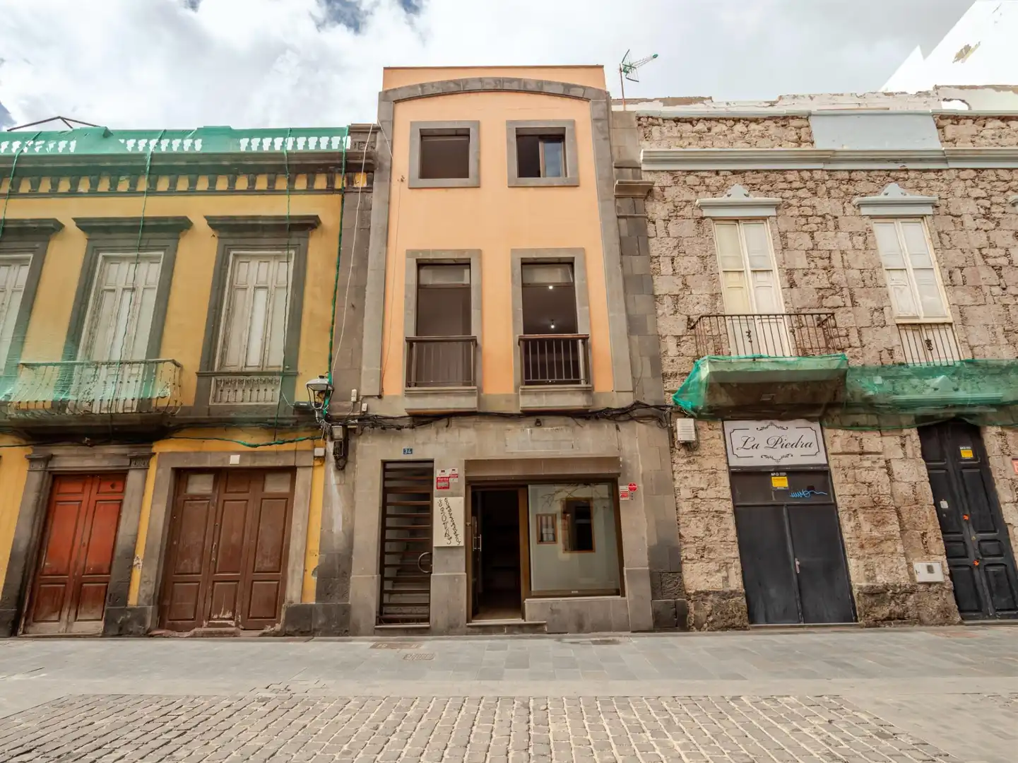House with terrace for sale in MENDIZABAL 34, imagen 2