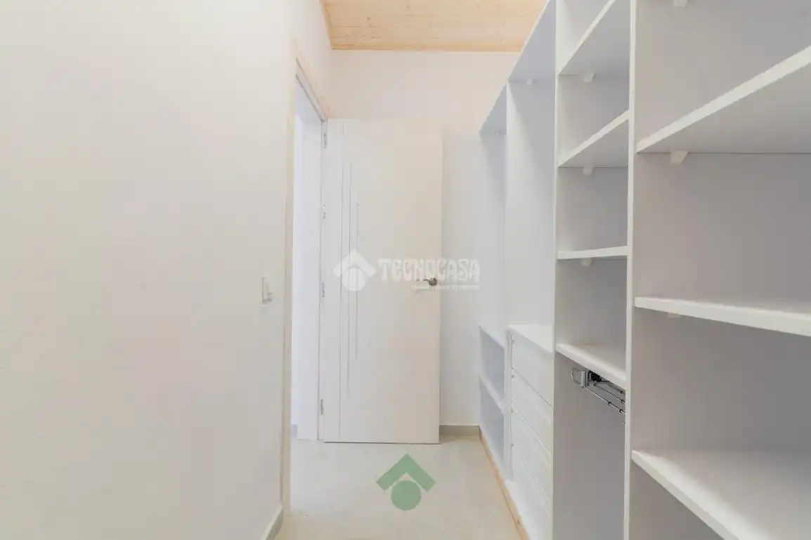 Casa rústica amb jardí en venda a Barrio Nuevo, imagen 11