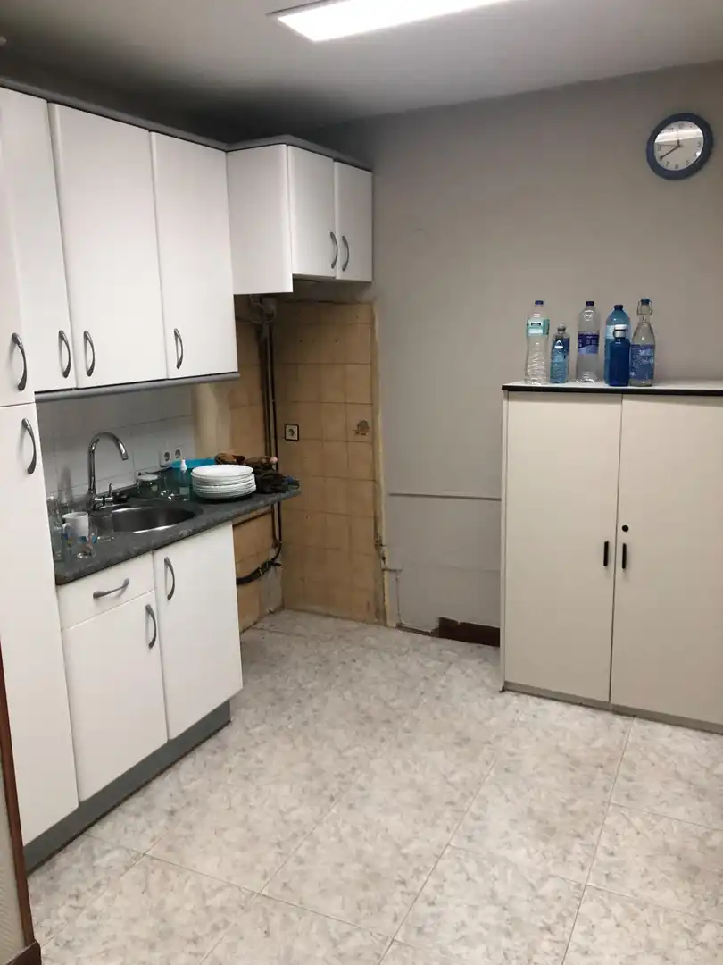 Cuina de Casa o xalet en venda en Madrid amb Calefacció i Terrassa