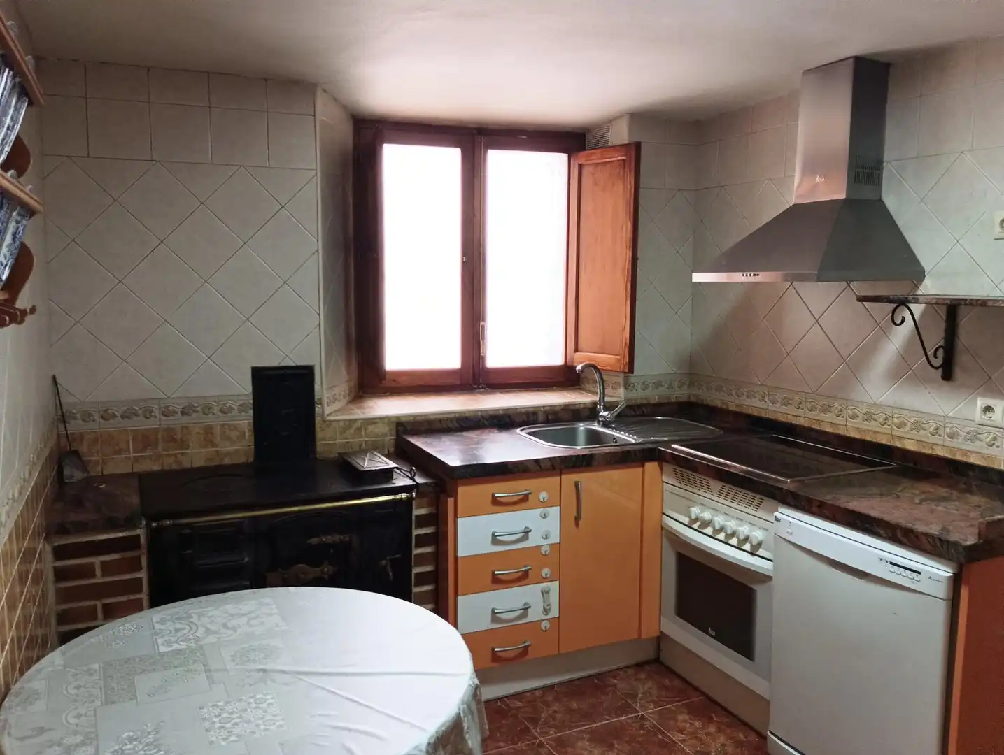 Cocina de Casa o chalet en venta en Migueláñez con Calefacción
