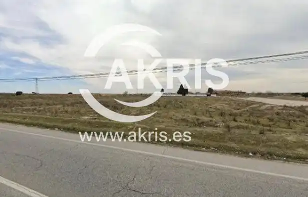 Rural land for sale in Avenida de Carlos I, imagen 2