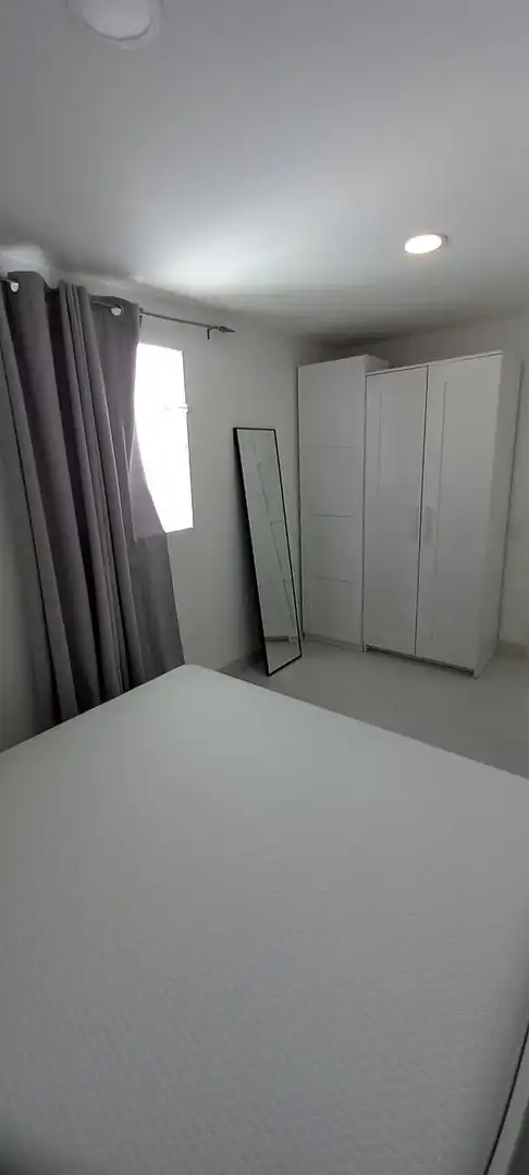 Habitación de Piso de alquiler en Las Palmas de Gran Canaria con Terraza y Amueblado
