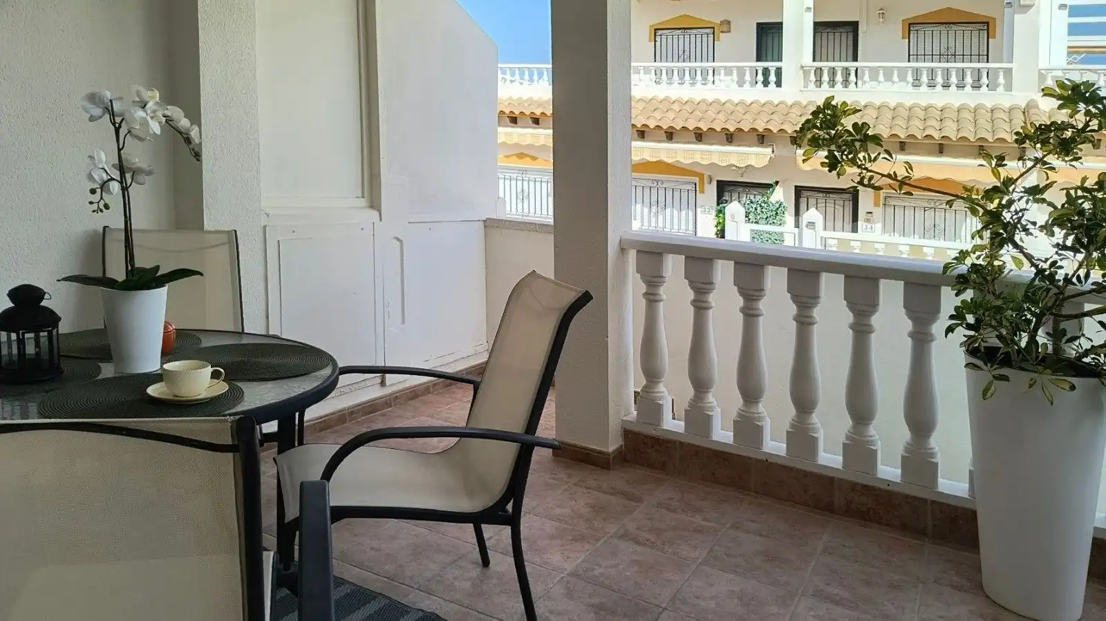Terrassa de Casa adosada en venda en Orihuela amb Aire condicionat, Calefacció i Jardí privat
