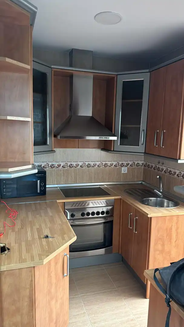 Room in Calle Segovia, 12, Peñamefecit - Avda Barcelona