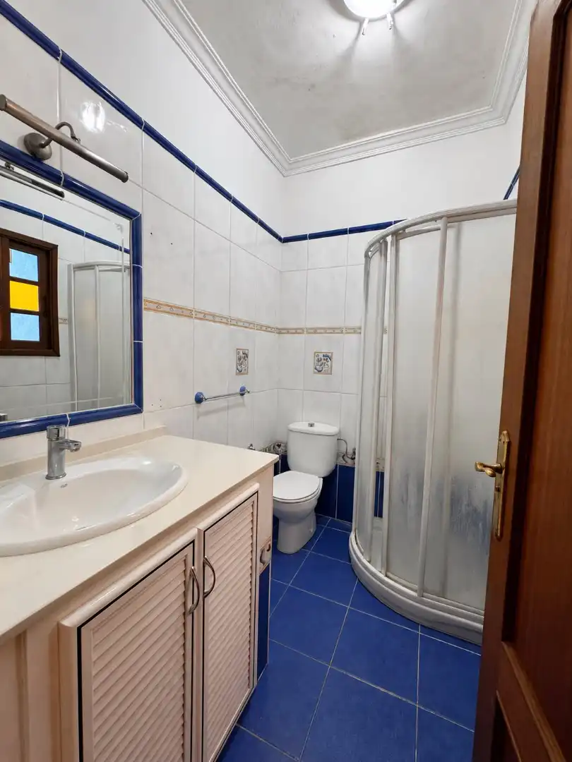Baño de Piso en venta en Granadilla de Abona con Aire acondicionado y Balcón