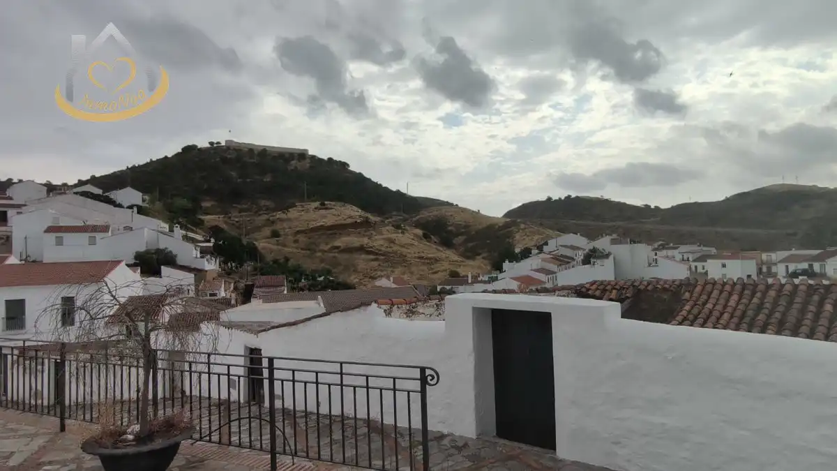 Vista exterior de Casa o xalet en venda en Sanlúcar de Guadiana amb Jardí privat, Terrassa i Moblat