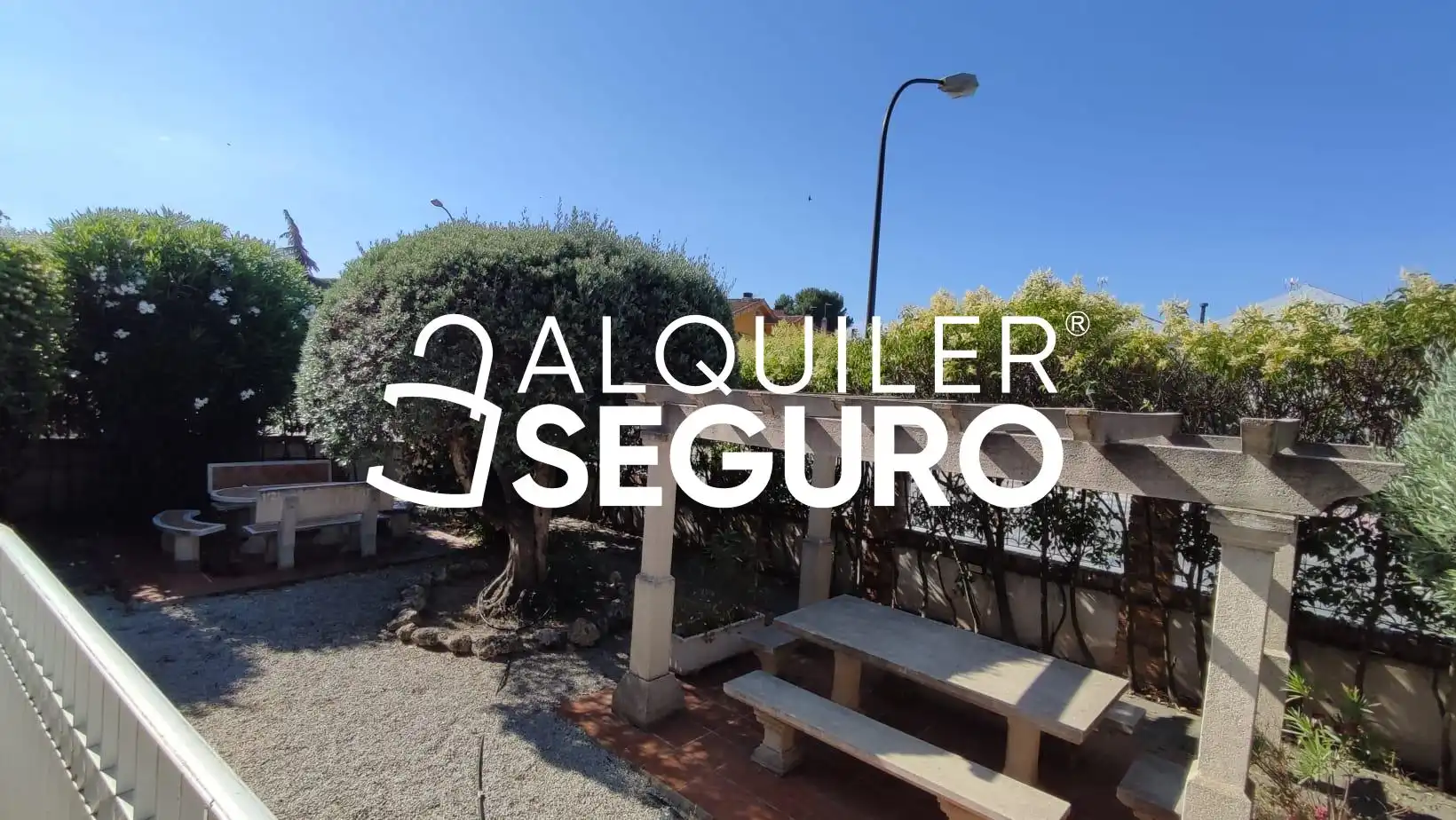 Wohnung zur Miete in Fuente El Saz de Jarama mit Klimaanlage und Heizung