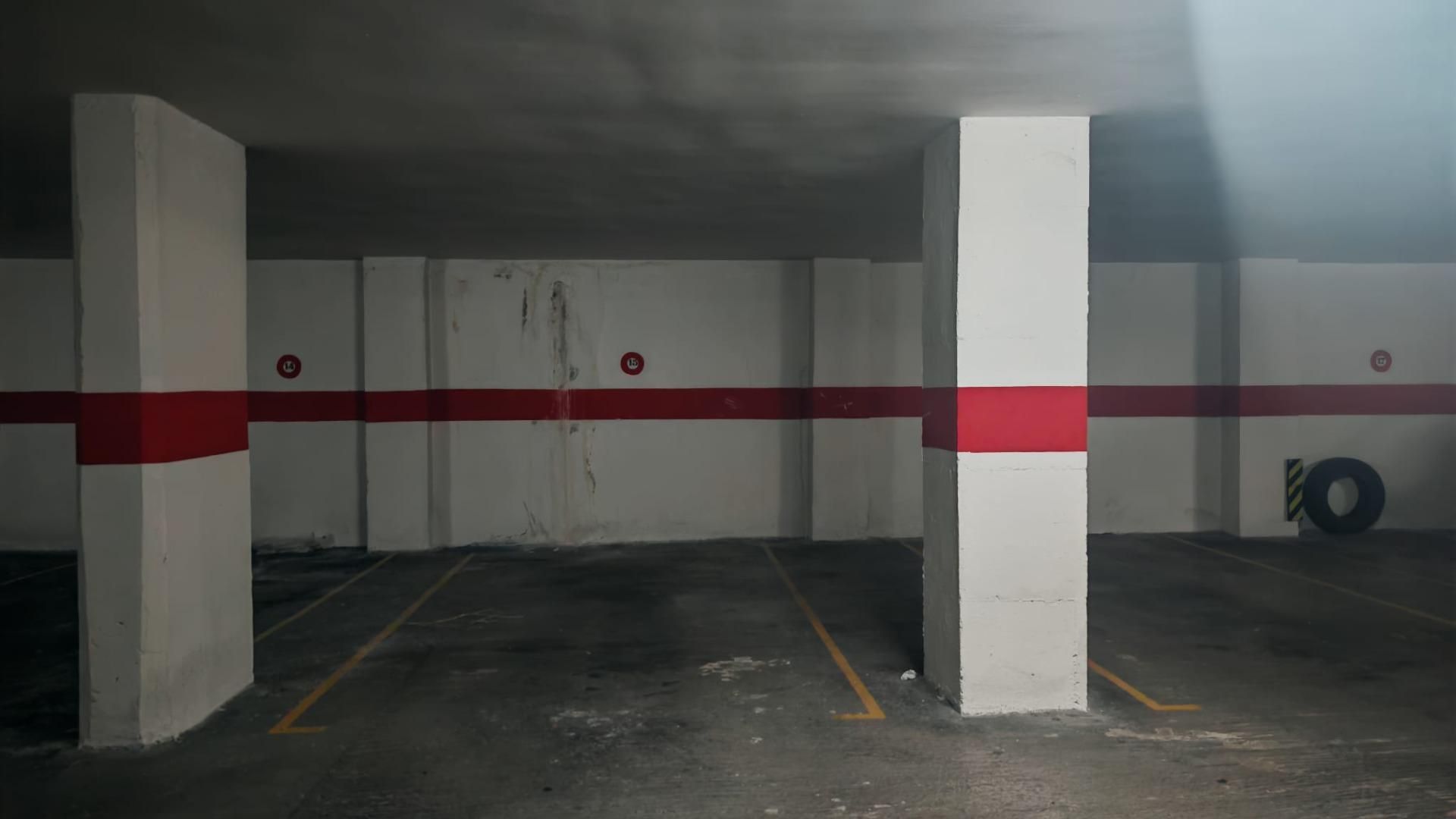 Parking of Garage to rent in Zamora Capital 