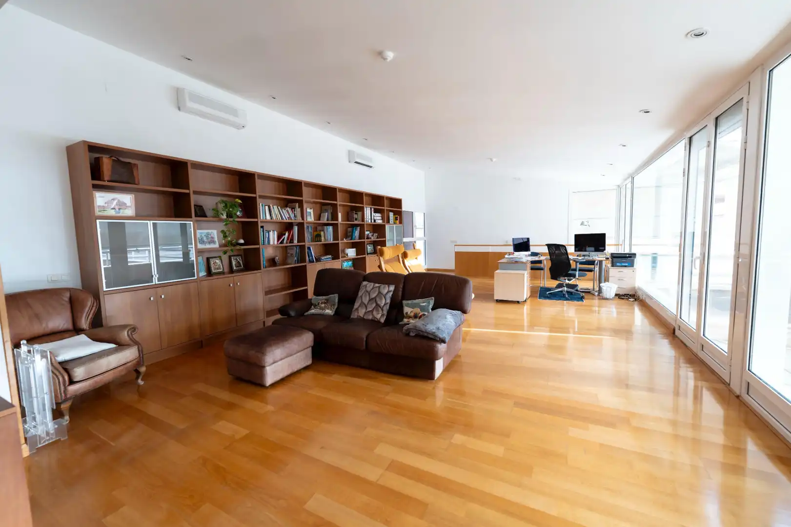 Sala de estar de Casa o chalet en venta en Lleida con Aire acondicionado, Calefacción y Jardín privado