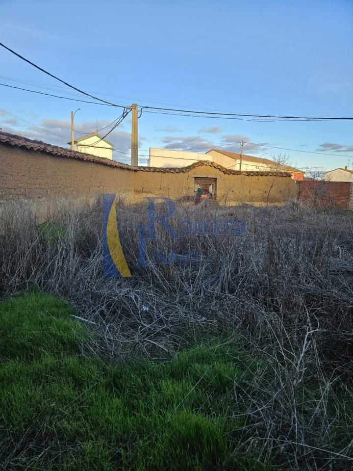 House or chalet for sale in Fresno de la Vega  with Heating and Private garden