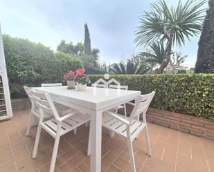 Garden of Single-family semi-detached for sale in El Masnou  with Air Conditioner, Heating and Terrace