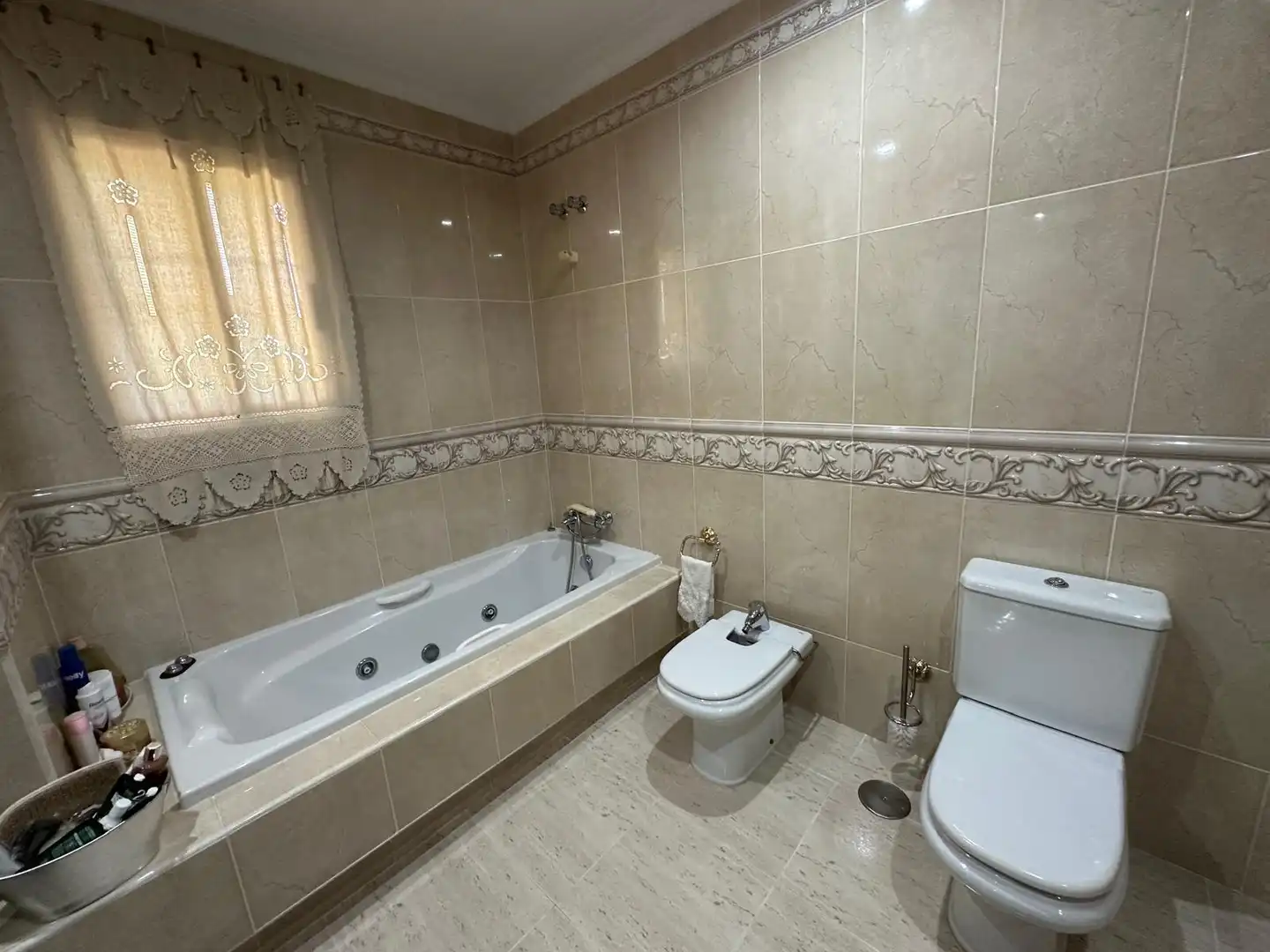 Baño de Casa o chalet en venta en Mutxamel con Aire acondicionado, Calefacción y Jardín privado