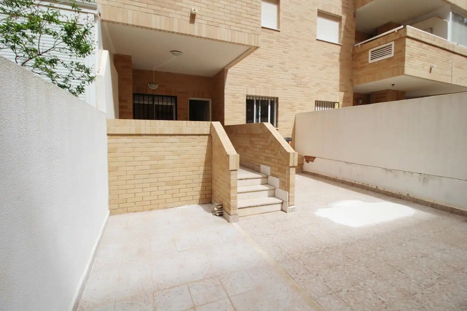 Vista exterior de Planta baja en venta en Oropesa del Mar / Orpesa con Aire acondicionado, Terraza y Trastero