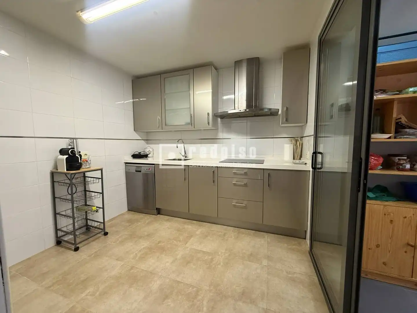 Cocina de Piso en venta en Madrid con Aire acondicionado, Calefacción y Jardín privado
