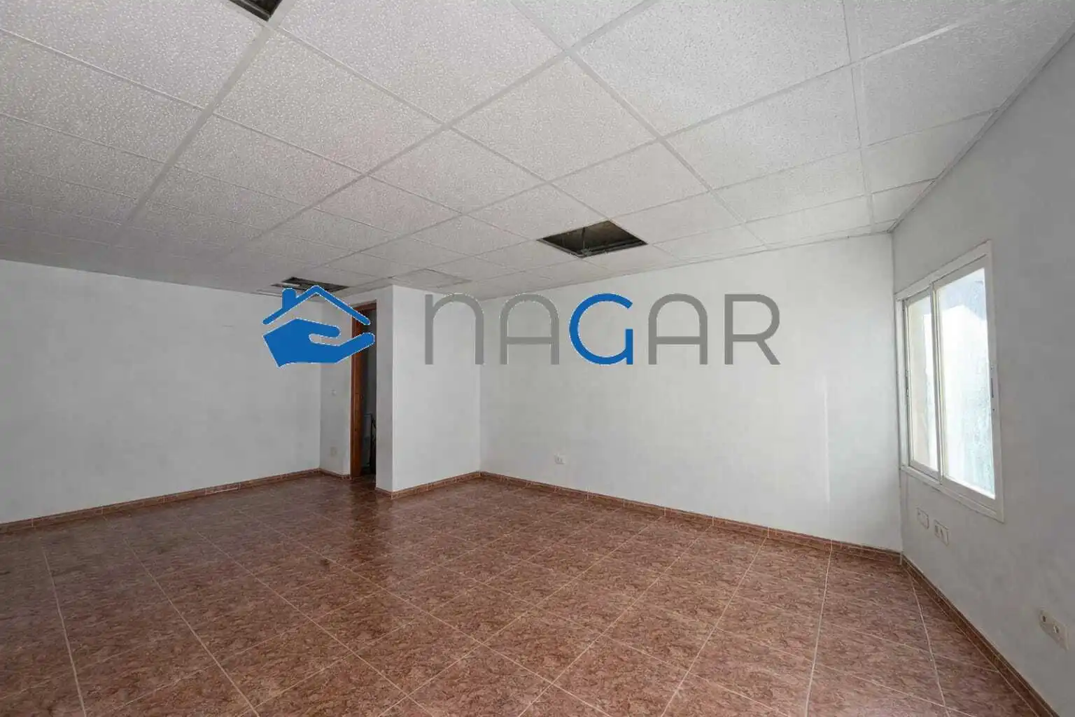 Local en venta en La Línea de la Concepción