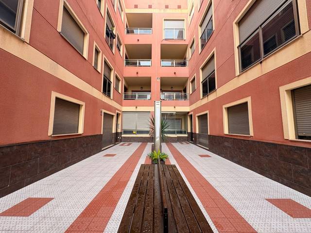 Piso en Alquiler en Orihuela en Formentera del Segura