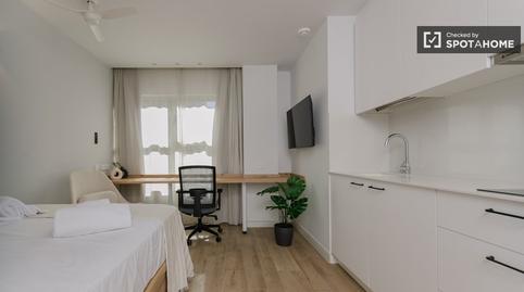 Foto 3 de Estudi per a compartir a Torrefiel, Valencia