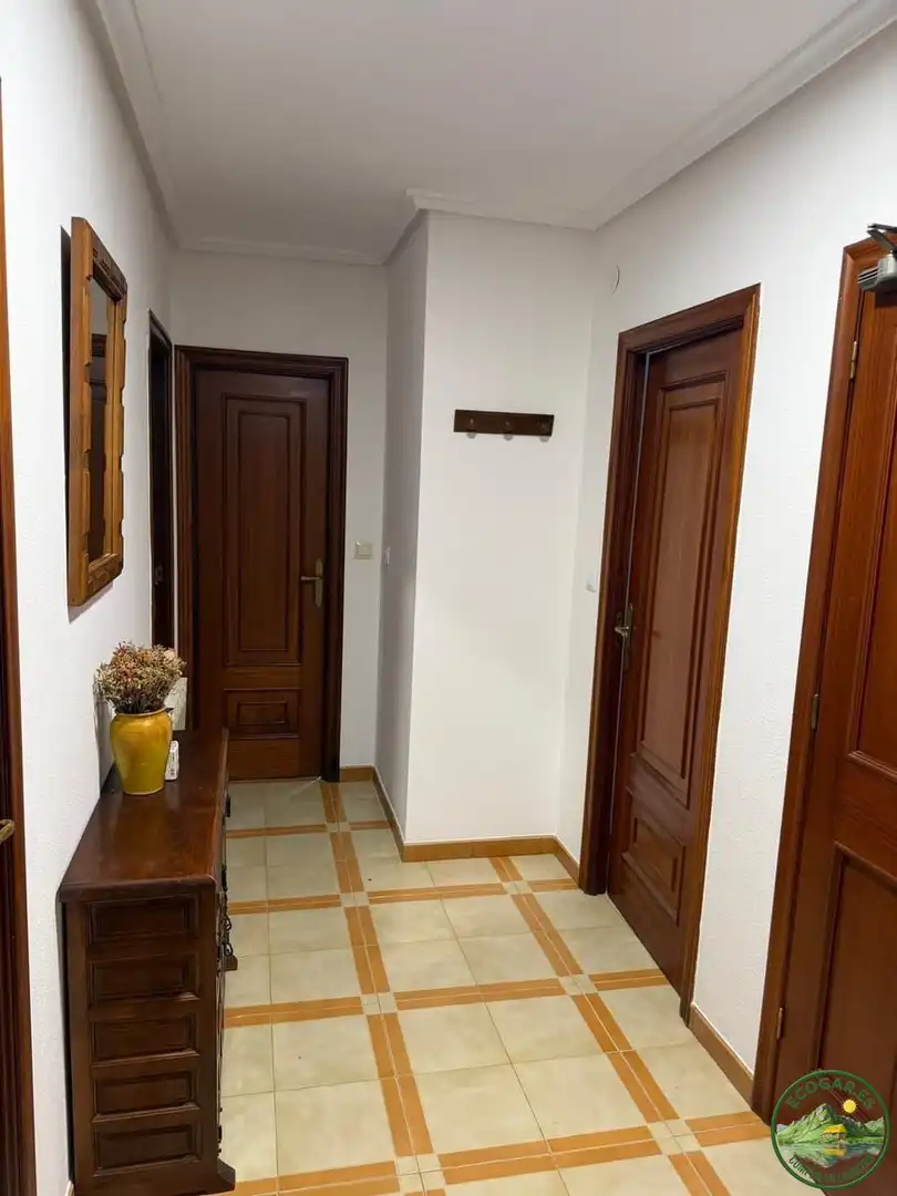 Houses for sale in Trabadelo  with Heating, Private garden and Parquet flooring