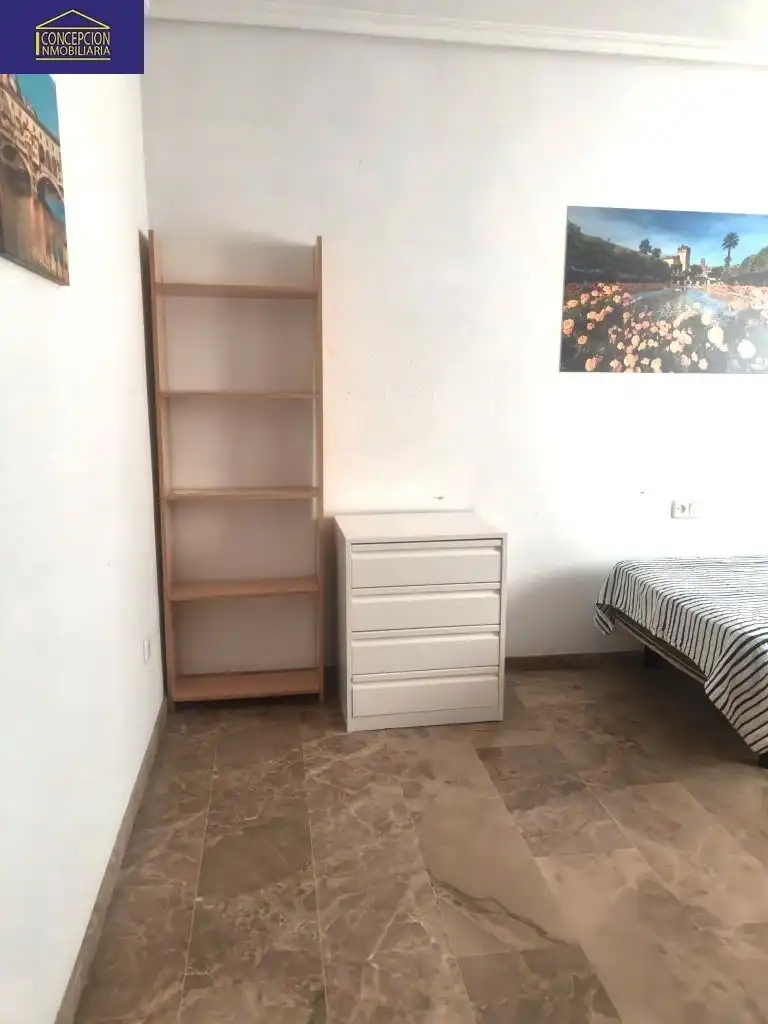 Bedroom of Flat for rent in Córdoba  with Air Conditioner, Heating and Furnished