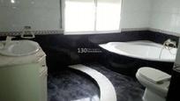 Bathroom of House or chalet for sale in Tortosa