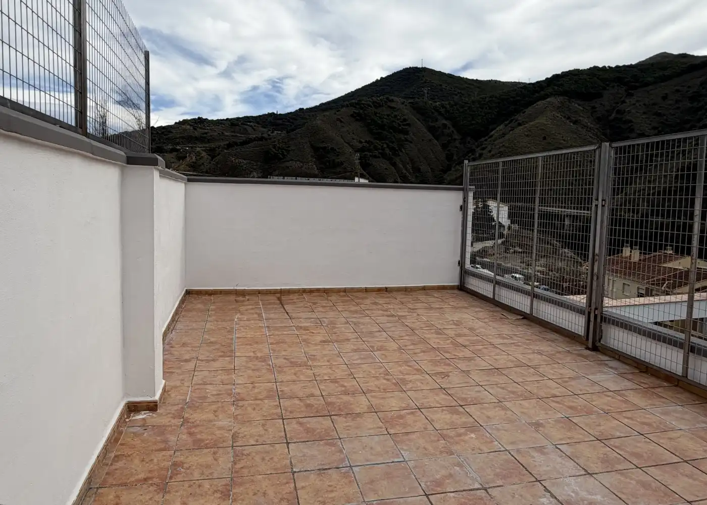 Ático en venta en Calle Camino Viejo de Güéjar, 35, Cenes de la Vega